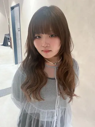 カラー nehus ichikaのヘアスタイル