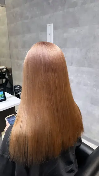 セミロング カラー _WHITE /藤田唯生のヘアスタイル