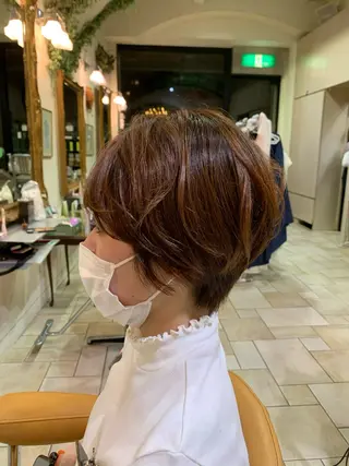ショート 立石 タテイシのヘアスタイル