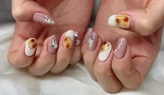 ネイル マツエク・マツパ アイブロウ Nail&eye Belire 新宿のネイルデザイン