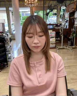 セミロング saya kaのヘアスタイル