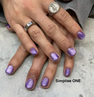 ネイル シンプリーワン 渋谷店🪄MOENAのネイルデザイン