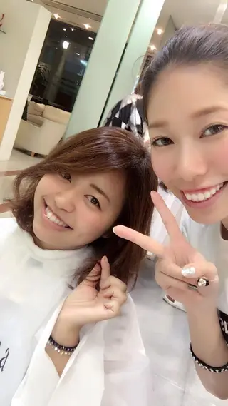 ミディアム セミロング ロング カラー 韓国肌管理 ウプエステティックのエステ・リラクイメージ