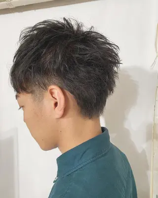 ミディアム 加藤 綾華のヘアスタイル