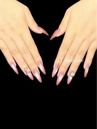 ネイル ongles chicのネイルデザイン