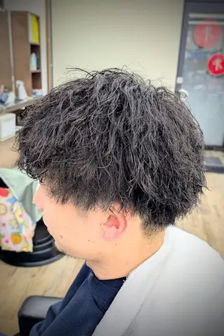 ショート パーマ 理容プラージュ燕三条 福井のヘアスタイル