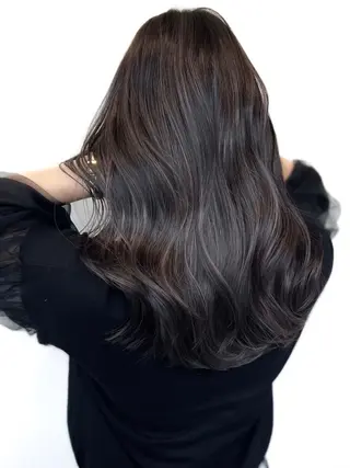 ショート カラー ヘアアレンジ 艶カラー ／韓国風カラーのヘアスタイル