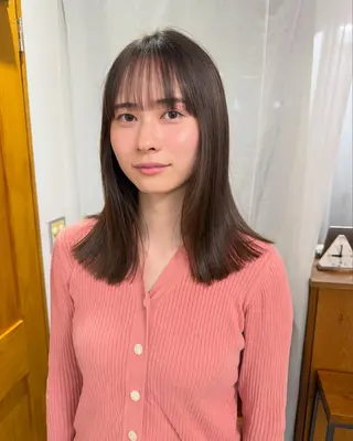 ミディアム astar所属・kotono🪿 透明感カラーのヘアスタイル