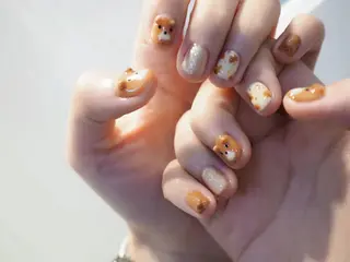 ネイル 小澤 梨奈のネイルデザイン