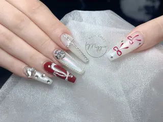 ネイル Maggie Nail🦩のネイルデザイン