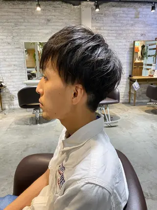 ショート メンズ 長濱 俊のヘアスタイル