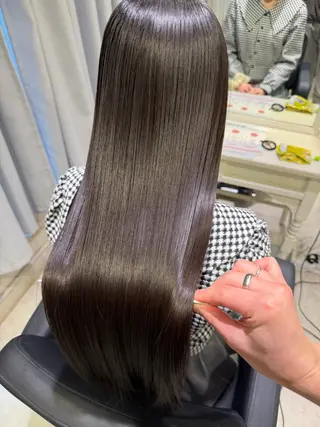 ミディアム 🟠髪質改善縮毛矯正 YUTO🟠のヘアスタイル