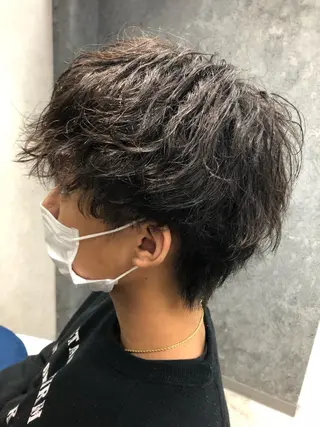 パーマ Noyヨシモト ヒロトのヘアスタイル