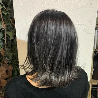 ミディアム mayu ○のヘアスタイル