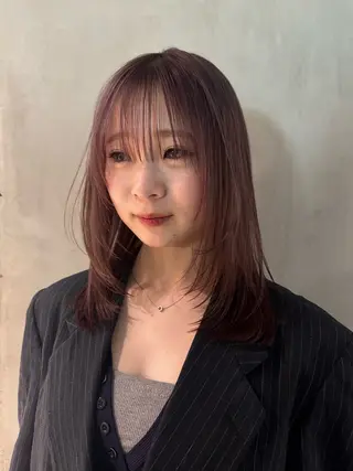 ミディアム 黒染め落とし ムラ修正　ハイトーンのヘアスタイル