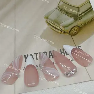 ネイル 神田 ココナッツのネイルデザイン