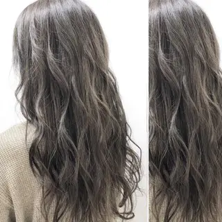 ミディアム カラー JuNブリーチに 縮毛矯正するプロのヘアスタイル