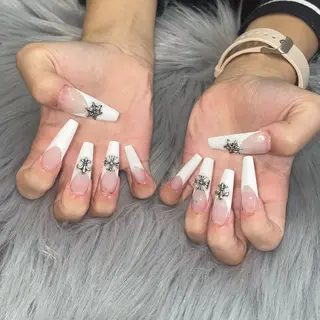 ネイル RICO Nail パーツつけ放題🌈のネイルデザイン