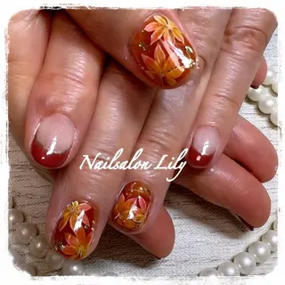 ネイル Lily*nail 🌻Mii🌻のネイルデザイン