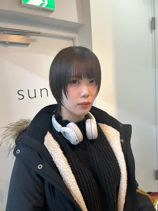 ショート 心斎橋l大人韓国ヘア レイヤー×艶カラーのヘアスタイル