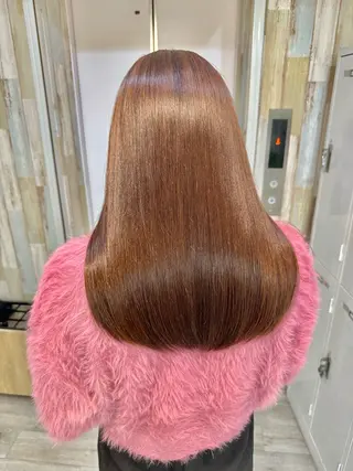 ロング カラー KEIGO/ ベージュカラーのヘアスタイル