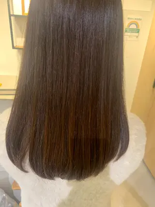 ロング カラー 江原 実来のヘアスタイル