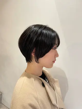 ショート 山本 佳奈のヘアスタイル