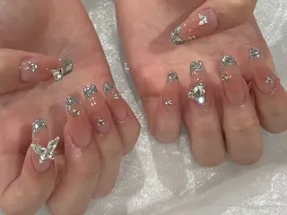 ネイル amiLe_ Yukino🎀のネイルデザイン