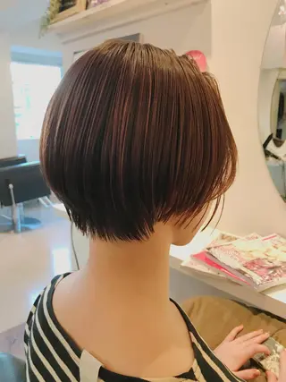ショート カラー 代官山 ボブヘアーのヘアスタイル