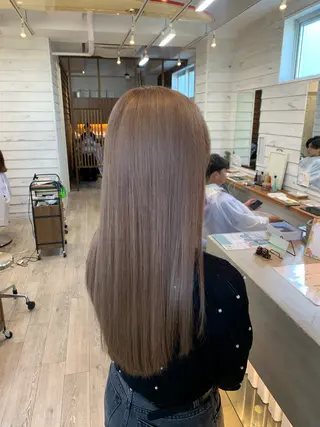 ロング 渡邉 真夕のヘアスタイル