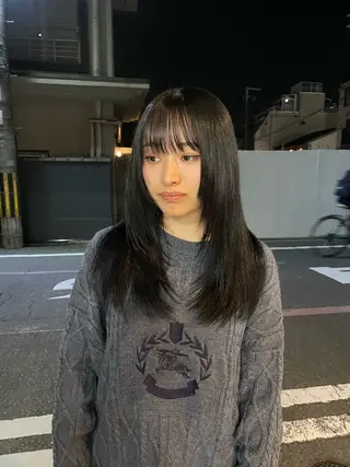 ロング マツダ レンのヘアスタイル