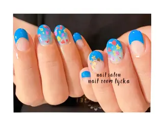 ネイル ﾈｲﾙﾙｰﾑﾘｯｶ 𝐦𝐚𝐲𝐮のネイルデザイン