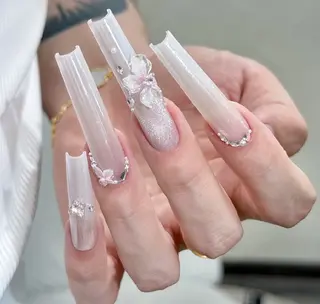 ネイル Em ma高田马場のネイルデザイン