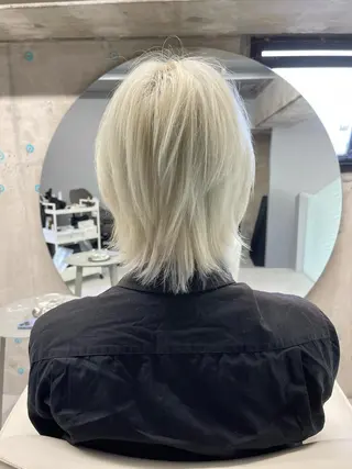 ショート カラー 滝沢 嵩大のヘアスタイル