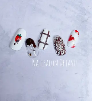 ネイル Nail salon Dejavu 🌿のネイルデザイン