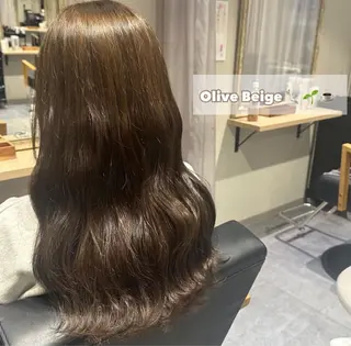 ロング 福井 優羽のヘアスタイル