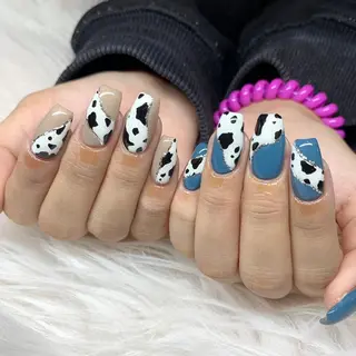 ネイル AERA nail shino🐱⸝꙳のネイルデザイン