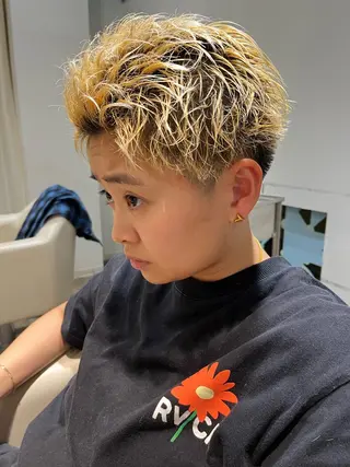 ショート こやま りほのヘアスタイル