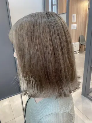 ミディアム カラー 【透明感、艶髪】西村 有司のヘアスタイル