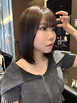 ミディアム 人気サロン縮毛矯正 ボブカットカラーのヘアスタイル