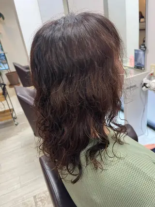 セミロング パーマ 奥野 理香子のヘアスタイル
