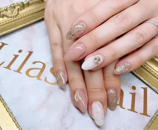 ネイル Lilas Nailのネイルデザイン