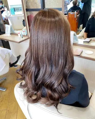 ロング 艶感🫧透明感カラー YUKARIのヘアスタイル