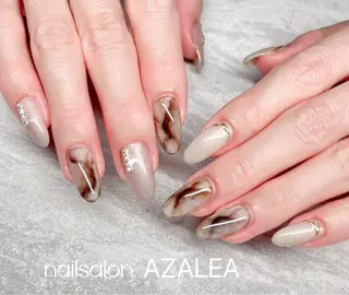 ネイル R inのネイルデザイン