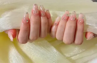 ネイル B·U Nail大宮 長さだし専門店のネイルデザイン