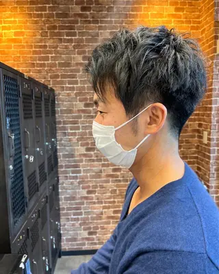 ミディアム カラー パーマ ヘアアレンジ メンズ キッズ ネイル マツエク・マツパ アイブロウ 久木原 ゆりのヘアスタイル