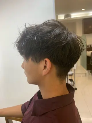 ショート パーマ メンズ レベンス田町 西谷悠のヘアスタイル