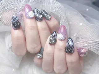 ネイル 🎀ゆうず 𝜗𝜚 ྀིのネイルデザイン