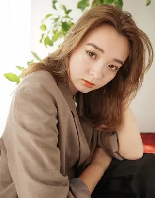 カラー Bond Story りき カラーモデルのヘアスタイル