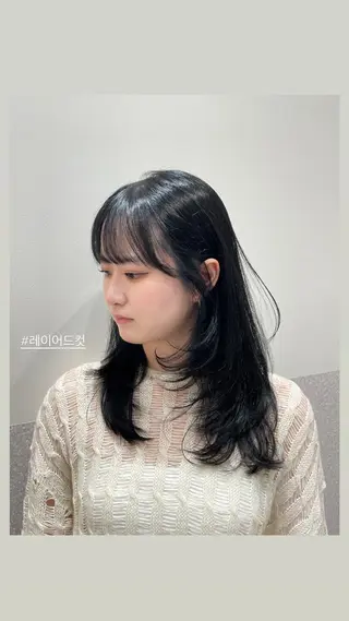 セミロング ❤︎︎韓国ヘア❤︎︎ 𝑺𝒉𝒊𝒉𝒐のヘアスタイル